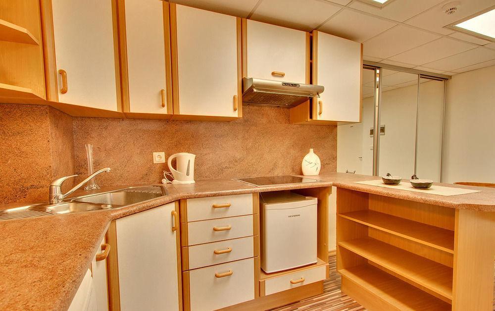 טאלין Luxury Suites - Tatari By Rikas Hotels מראה חיצוני תמונה